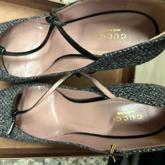 GUCCI TWEED BUSNESS BOSS  PUMP - Picture 2 of 6